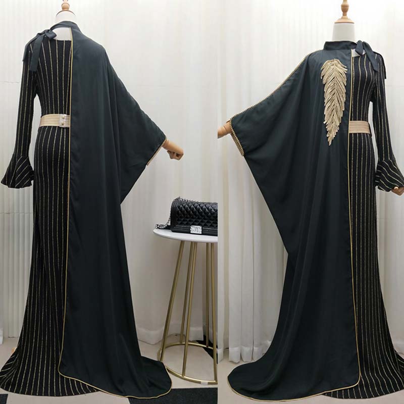 Queen Style Split Two-piece Suit Striped Robe Dress Pearl Embroidery Talma Cloak for Muslim Women