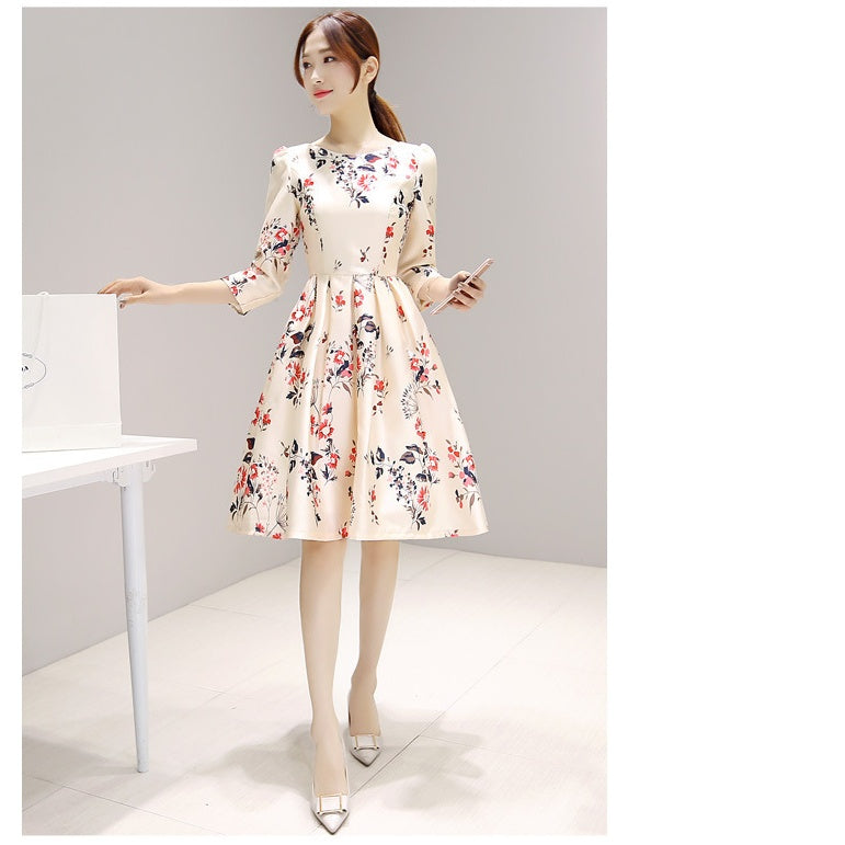 Three-Quarter Sleeve Dress Temperament Base Slim A-Line Skirt