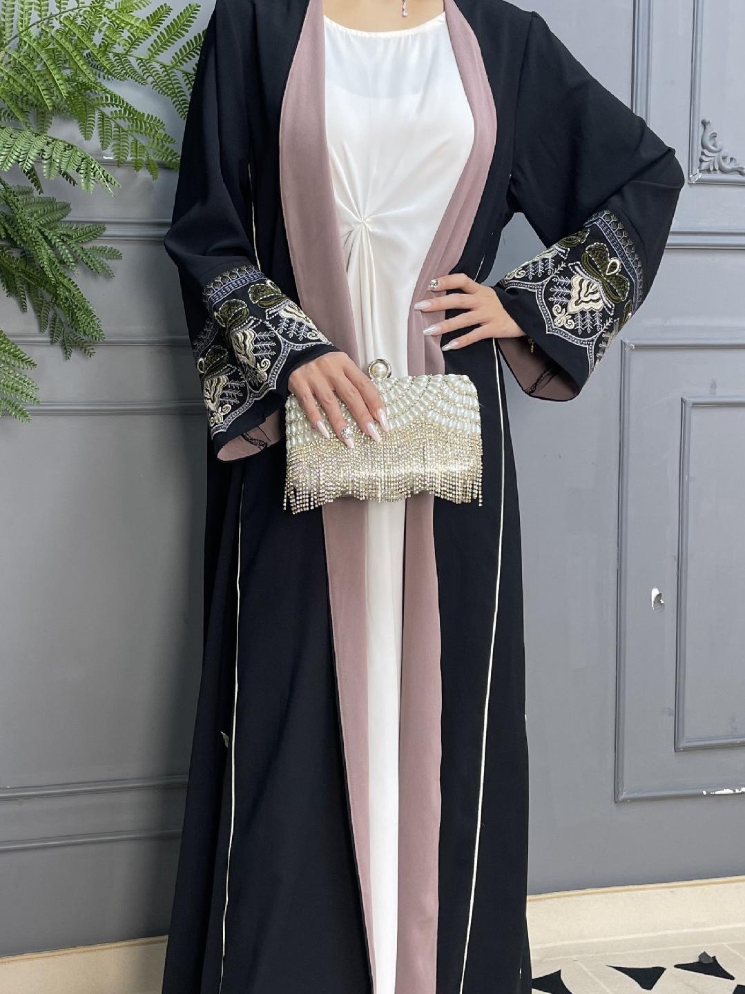 Muslim Women's Simple Colorblock Embroidery Coat Dress Robe